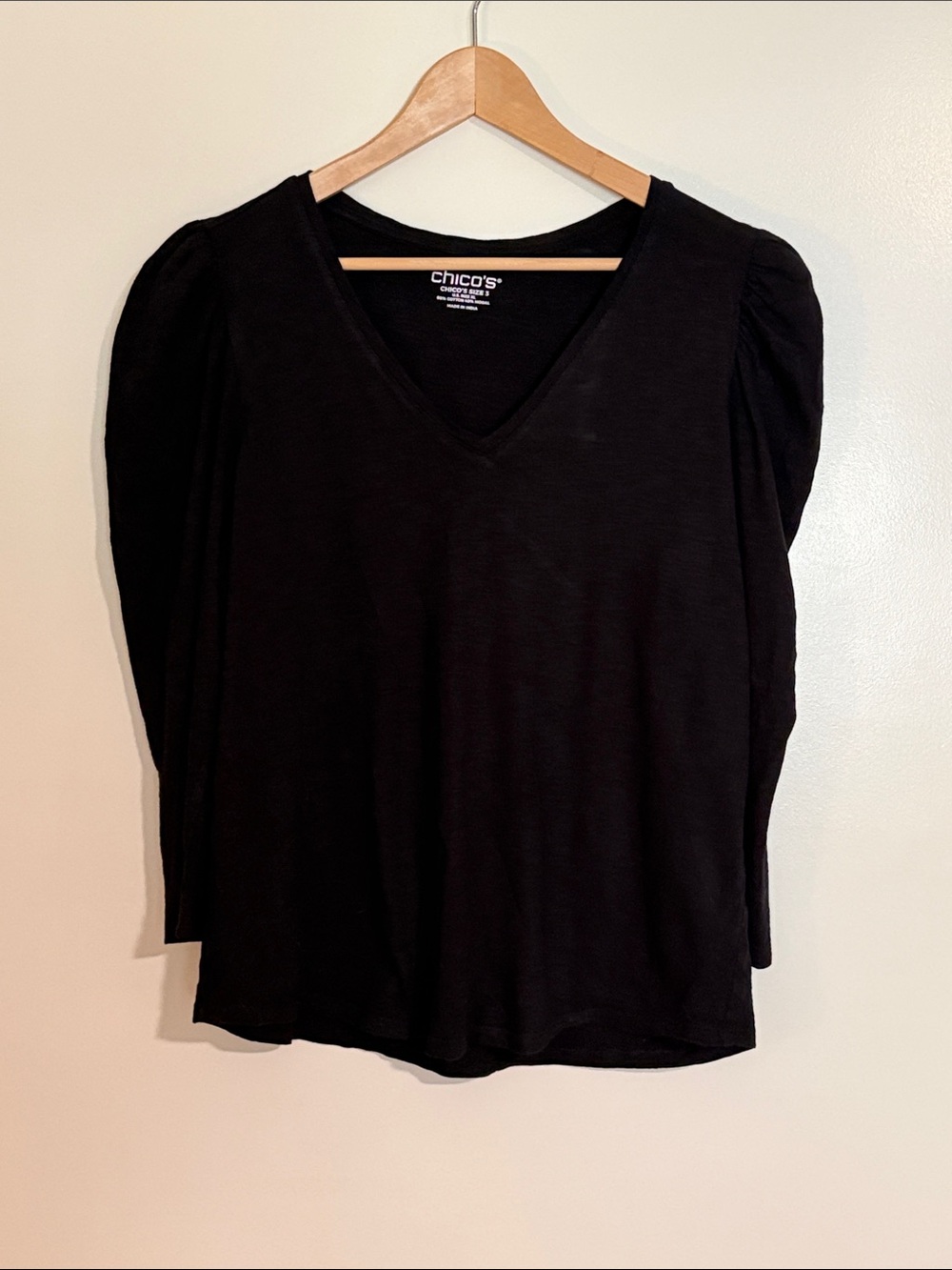 Chico's Black V-Neck Puff Sleeve 3/4 Sleeve Top